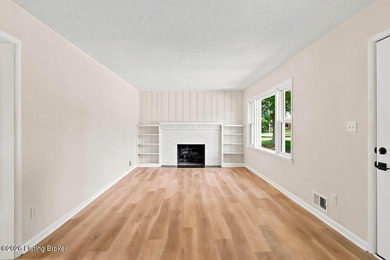 Beautifully renovated brick ranch offering 2 spacious bedrooms - photo 8