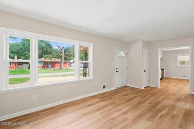 Beautifully renovated brick ranch offering 2 spacious bedrooms - photo 10