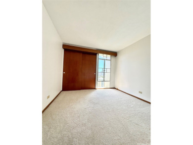 (private lake, pond, coastal) Condo For Sale in Honolulu Hawaii