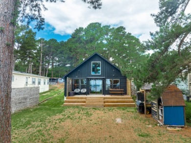 Private Waterfront Oasis on Lake Palestine - photo 30