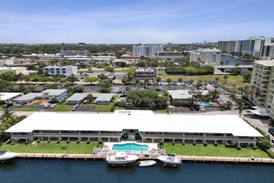 This one-of-a-kind fully renovated ground floor waterfront - photo 4