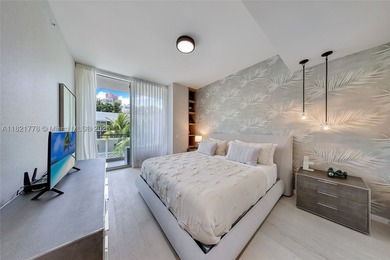 Experience refined luxury at 300 Collins, an exclusive - photo 6