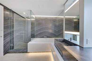 Experience refined luxury at 300 Collins, an exclusive - photo 8