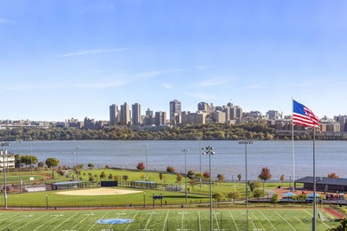 Hudson River Home For Sale in Edgewater New Jersey