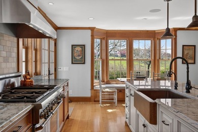 Nestled in an elevated position overlooking Chatham Seaside - photo 14