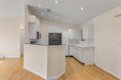 BACK ON MARKET! NEW A/C, WATER HEATER! NEW ELECTRICAL PANEL! - photo 17