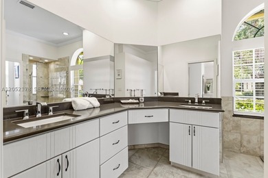 Welcome to paradise! This is an exceptional 3-bedroom, 2-bath - photo 19