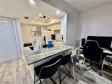 Affordable 2 bedroom 2 bath GROUND FLOOR CORNER UNIT in Golfside - photo 5