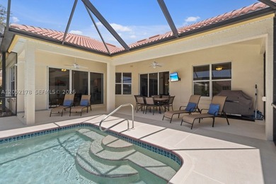 Welcome to paradise! This is an exceptional 3-bedroom, 2-bath - photo 29