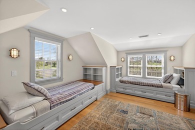 Nestled in an elevated position overlooking Chatham Seaside - photo 31