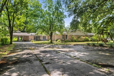 12.70 acres located just outside of Searcy city limits with your - photo 35