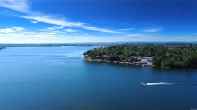 Lake Balboa Home Active Under Contract in Hot Springs Village Arkansas