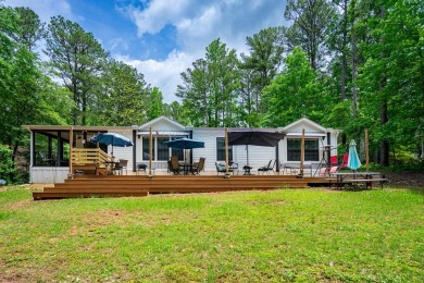 Lake Home For Sale in Five Points, Alabama