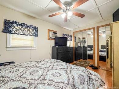 Charming 2 bedroom coop in Silver Beach ---- Beachside Living - photo 9