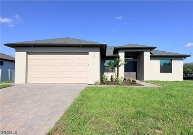 YOUR BRAND-NEW POOL HOME IS HERE! A UNIQUE OPPORTUNITY. Corner - photo 1