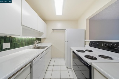 Updated, move-in ready condo with fresh paint in a great