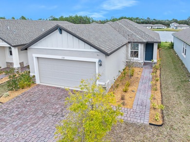 (private lake, pond, coastal) Home For Sale in Daytona Beach Florida