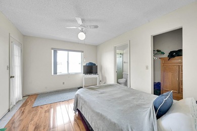 Handyman Special - Bring Your Tool Belt! This 3-bedroom, 2-bath - photo 9