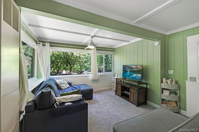Escape to the beauty of the Catskills at this Mountain Lake - photo 10