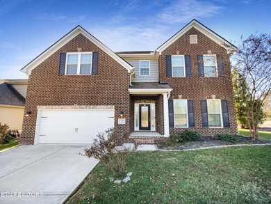 Fort Loudoun Lake Home For Sale in Knoxville Tennessee