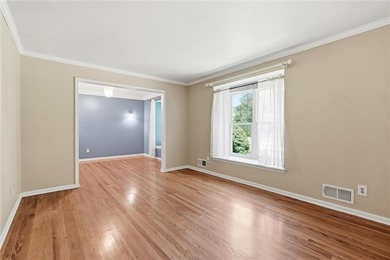 Now is your chance to own the prettiest yard in Red Bridge! - photo 6