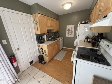 Welcome to 593 Garfield Ave in Toms River! This charming - photo 4
