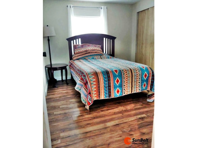 Beautifully Remodeled, Light-Filled Home in Premier 55+ Ocala - photo 21