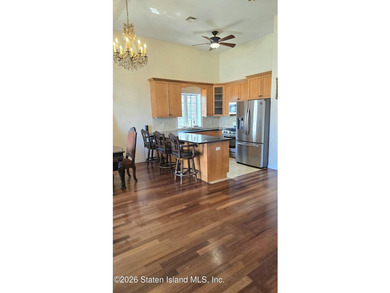 Beautifully maintained 3-bedroom, 2-bath condo offering the - photo 22