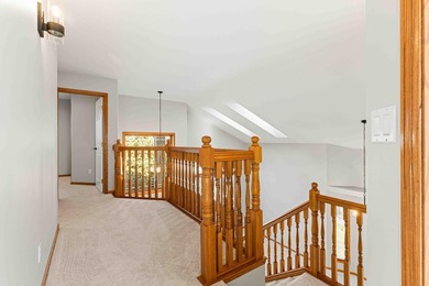 LOCATION, LOCATION, LOCATION!! Charming one-owner home on Lake - photo 31