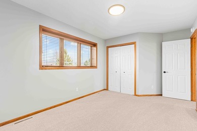 LOCATION, LOCATION, LOCATION!! Charming one-owner home on Lake - photo 39