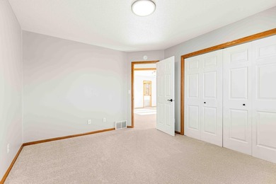 LOCATION, LOCATION, LOCATION!! Charming one-owner home on Lake - photo 42