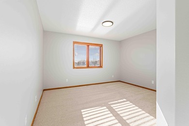 LOCATION, LOCATION, LOCATION!! Charming one-owner home on Lake - photo 43