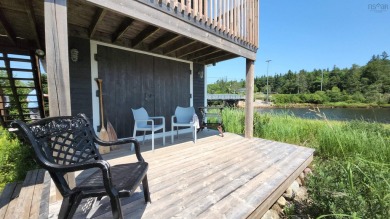  Commercial For Sale in Petite Rivière 