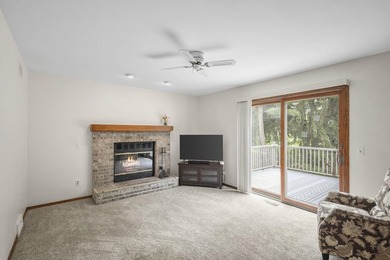 Spacious and thoughtfully designed 2-story home offering a - photo 9