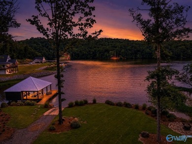 Welcome to lakefront living at its finest on beautiful Neely - photo 6