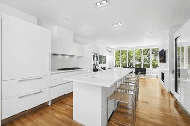 152 East 63rd St 2 - photo 2