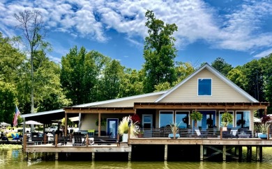 Lake Home For Sale in Pachuta, Mississippi