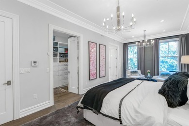 Welcome to 735 Bloomfield Street, a rarely available 20ft wide - photo 18