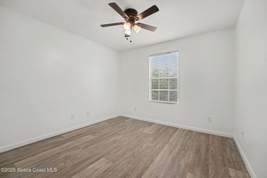 Move right into this spacious 3-bedroom, 2.5-bath end-unit - photo 20