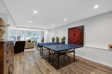 Welcome to 735 Bloomfield Street, a rarely available 20ft wide - photo 31