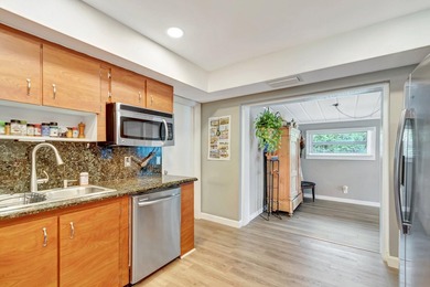 Welcome to Tropical Country Estates! This is a no HOA single - photo 9