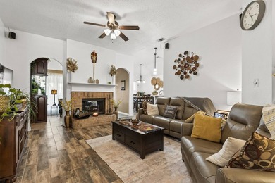 Welcome home to this beautifully maintained single-story home in - photo 2