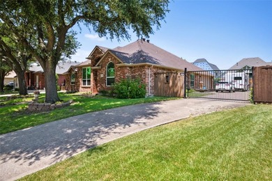Lake Ray Hubbard Home For Sale in Rowlett Texas