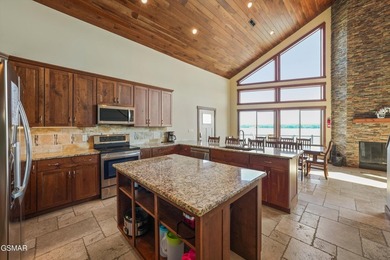 Opportunities to acquire a fully operational waterfront resort - photo 32