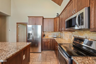 Opportunities to acquire a fully operational waterfront resort - photo 34