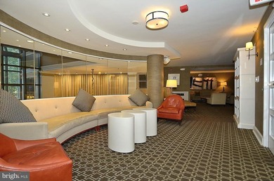 This well-maintained 1-bedroom condo offers hardwood floors, a - photo 34