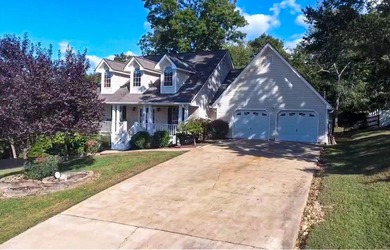 Chickamauga Lake Home Sale Pending in Soddy Daisy Tennessee