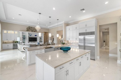 Exquisitely decorated by Brown Interiors, this sprawling one - photo 11