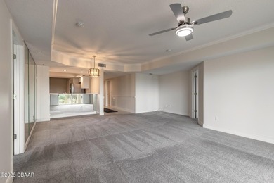 Stylish 3BR/3BA with Custom Library & Designer Finishes in - photo 12