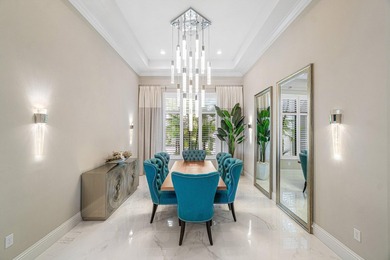 Exquisitely decorated by Brown Interiors, this sprawling one - photo 12